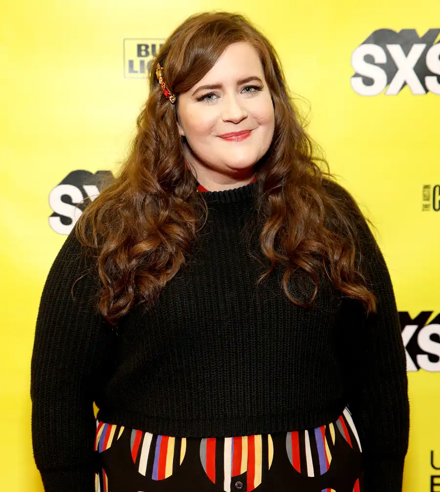 Aidy-Bryant-left-social-media