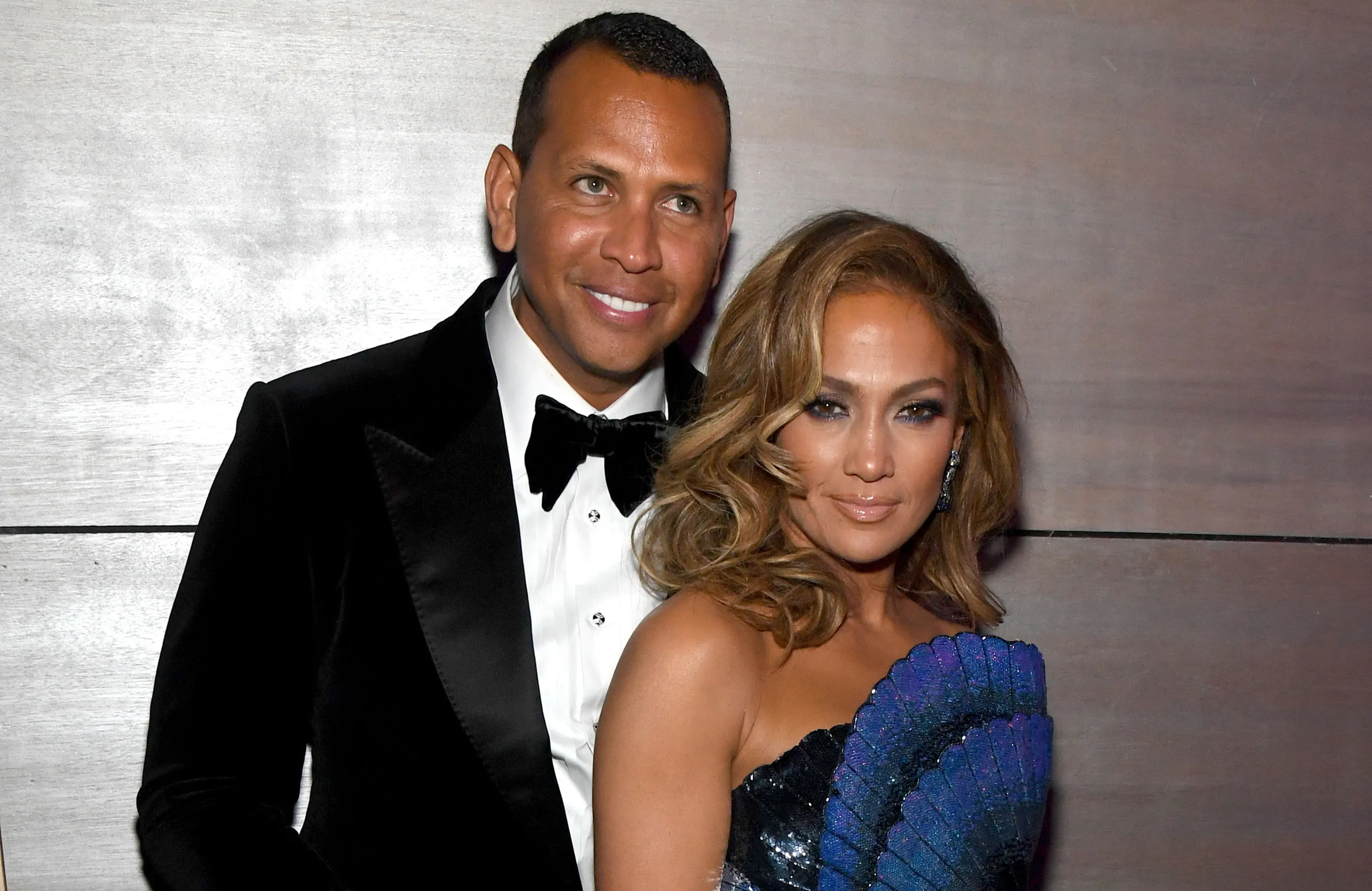 Alex Rodriguez Shares Pic of Rose-Covered Bed After Proposing to Jennifer Lopez