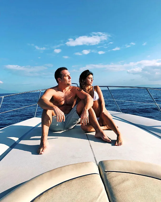 Dane Cook and Kelsi Taylor Relationship Timeline