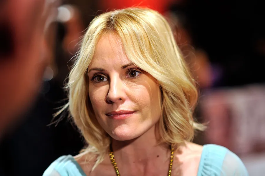 90210 reactions gallery update