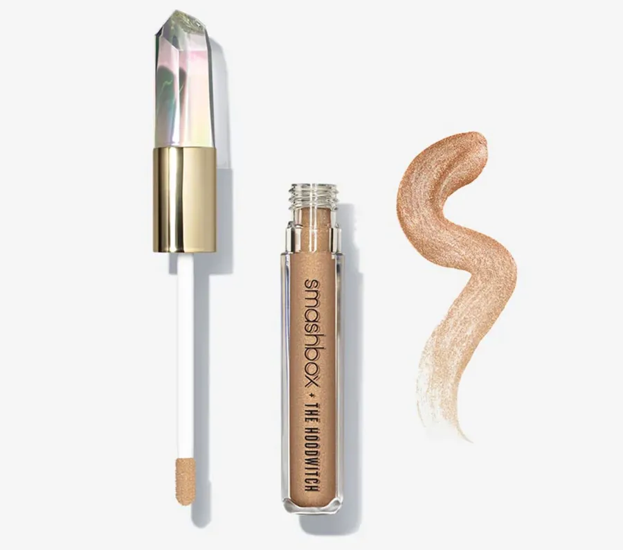 Copy Joey King's Sexy Shimmery Eye with These Liquid Shadows