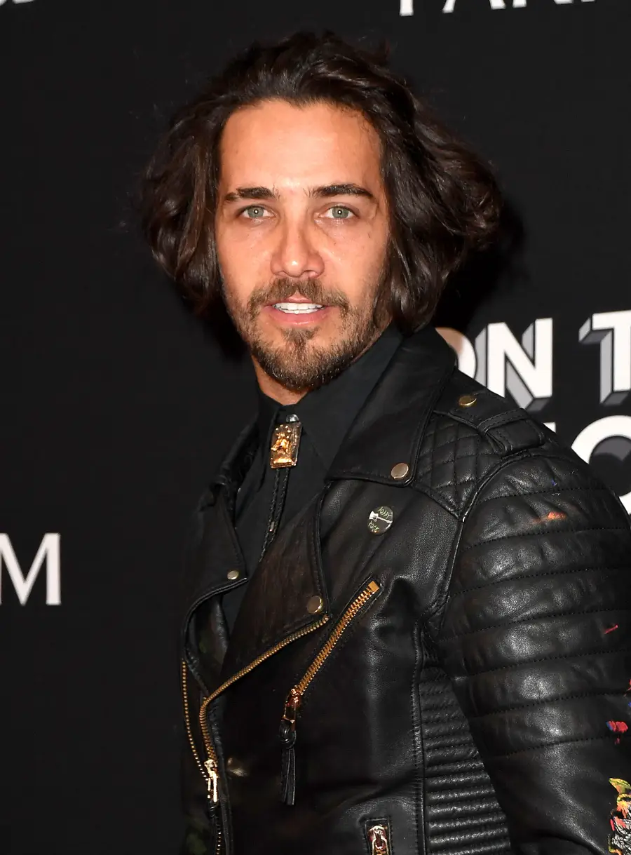 Justin-Bobby-the-hills-gallery