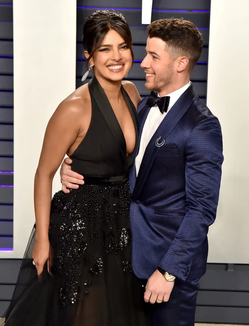 Nick Jonas Gifts Priyanka Chopra a $200K Car as His Single Reaches No. 1