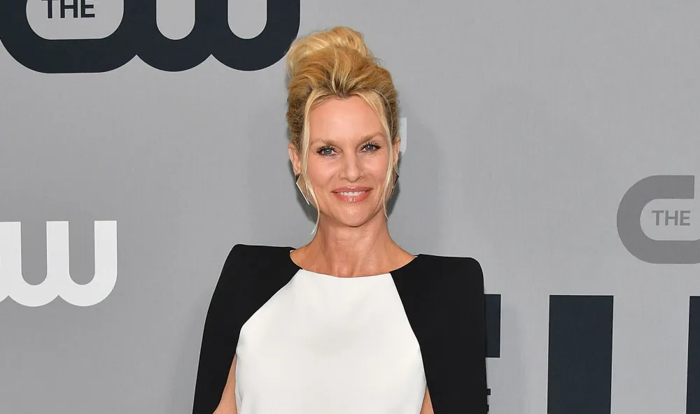 Nicollette Sheridan: What's in My Bag?
