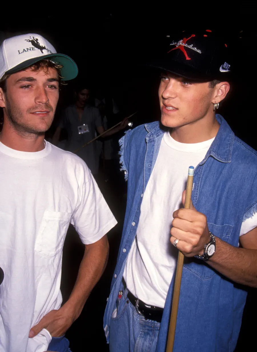 Stars React After Luke Perry Brian Austin Green