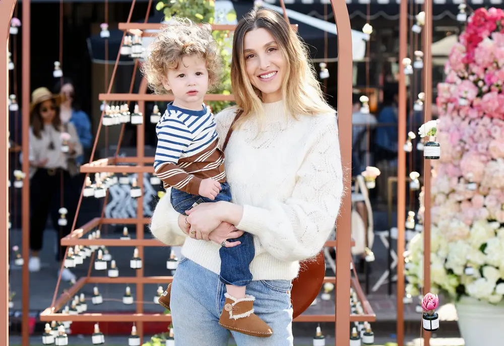 Whitney Port Cries Mom Bullying