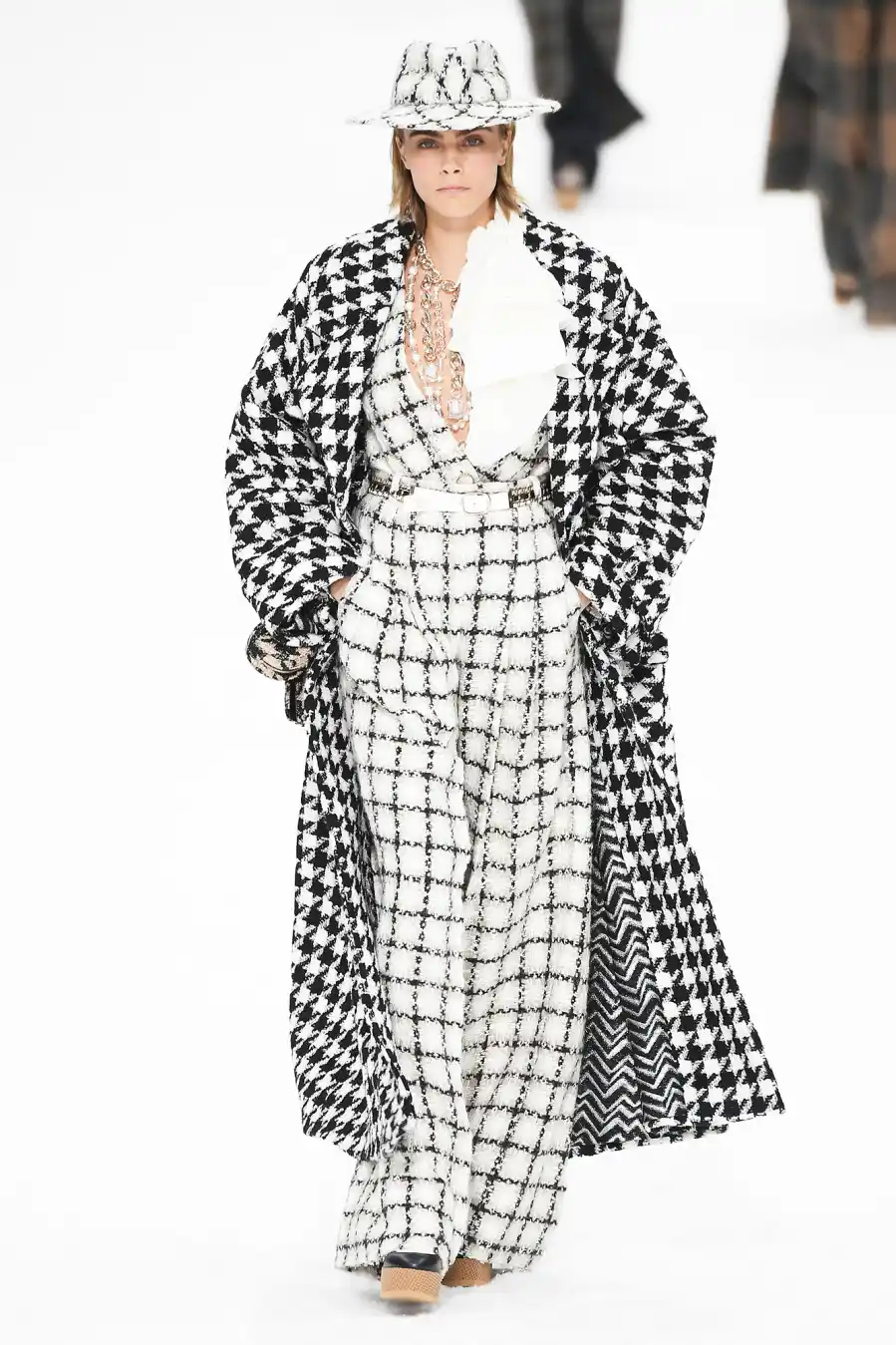 Karl Lagerfeld’s Final Runway Was a Star-Studded Tribute to the Late Designer