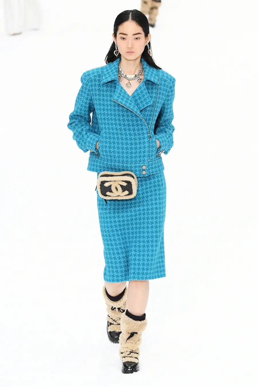 Karl Lagerfeld’s Final Runway Was a Star-Studded Tribute to the Late Designer