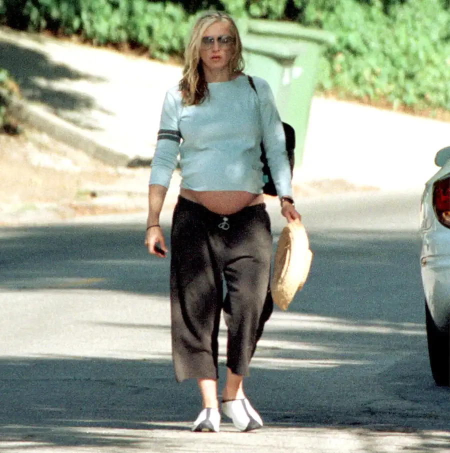 madonna-pregnant