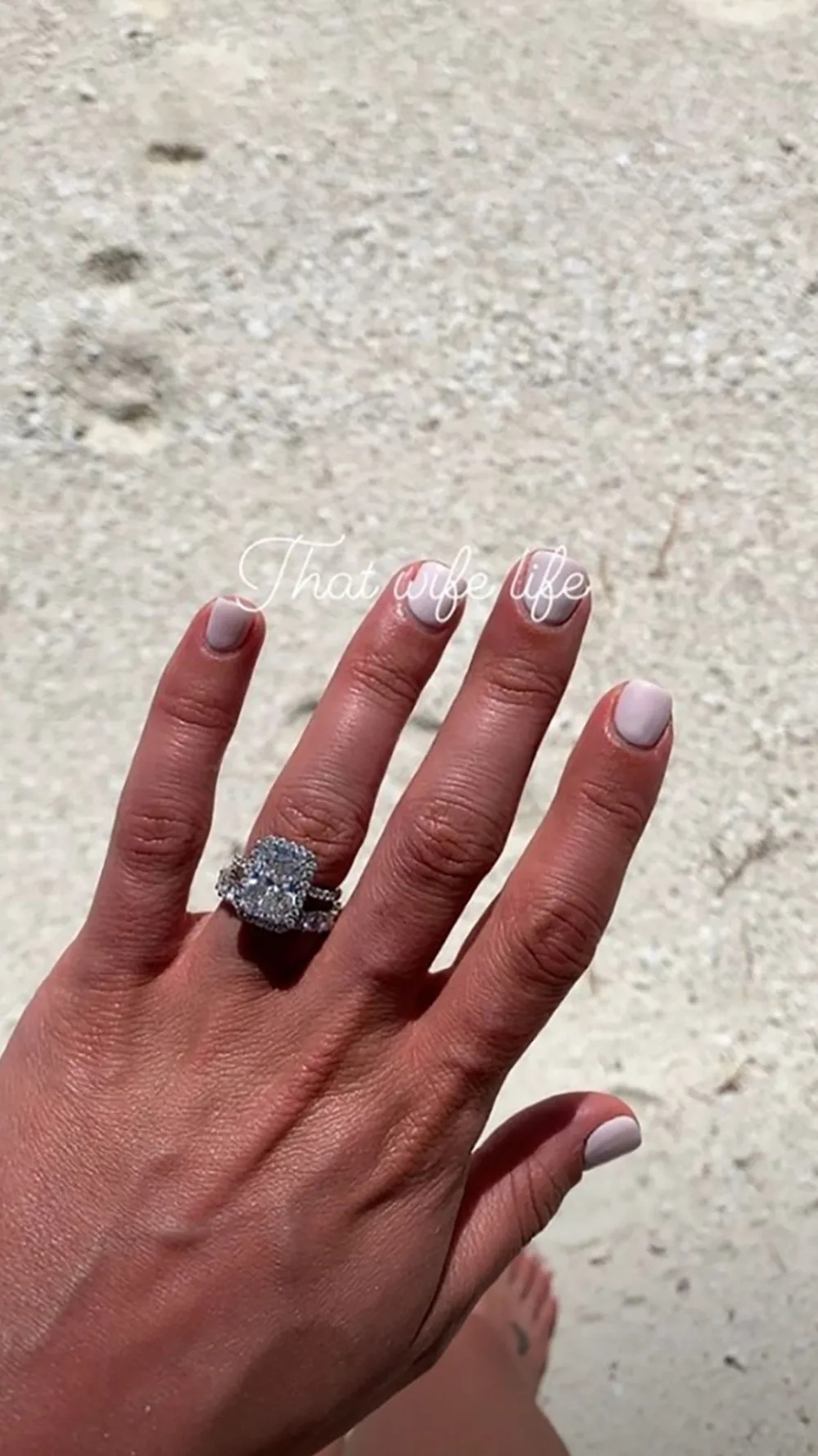 All About Lea Michele&rsquo;s Diamond-Encrusted Wedding Band