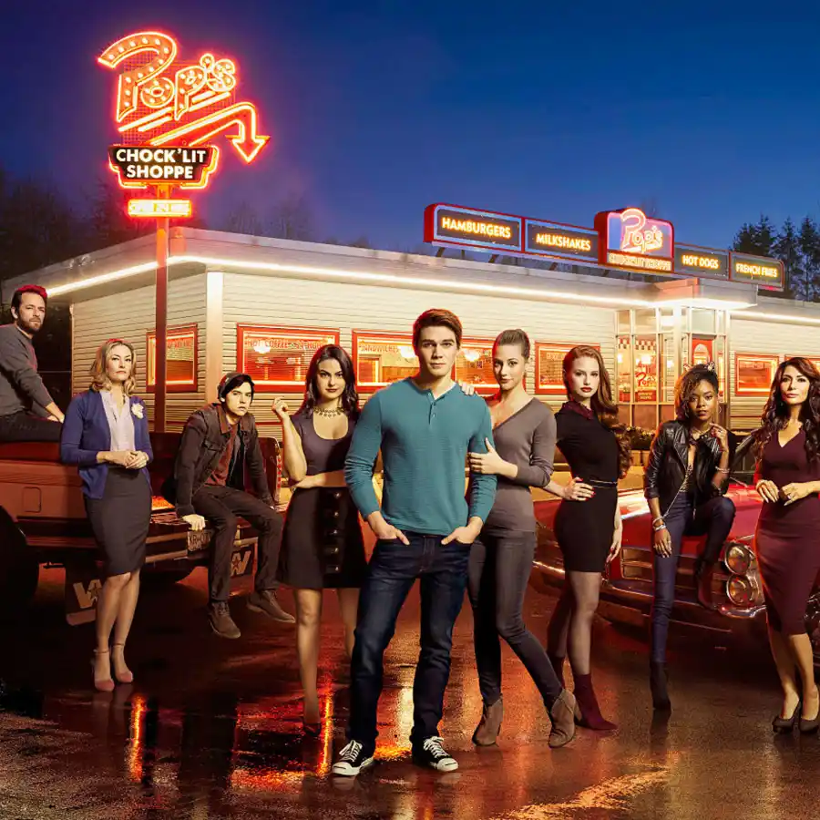 ‘Riverdale’ Cast Pays Emotional Tribute to Costar Luke Perry After His Tragic Death