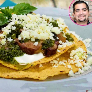 Aaron-Sanchez’s-Wild-Mushroom-Tostada-Recipe