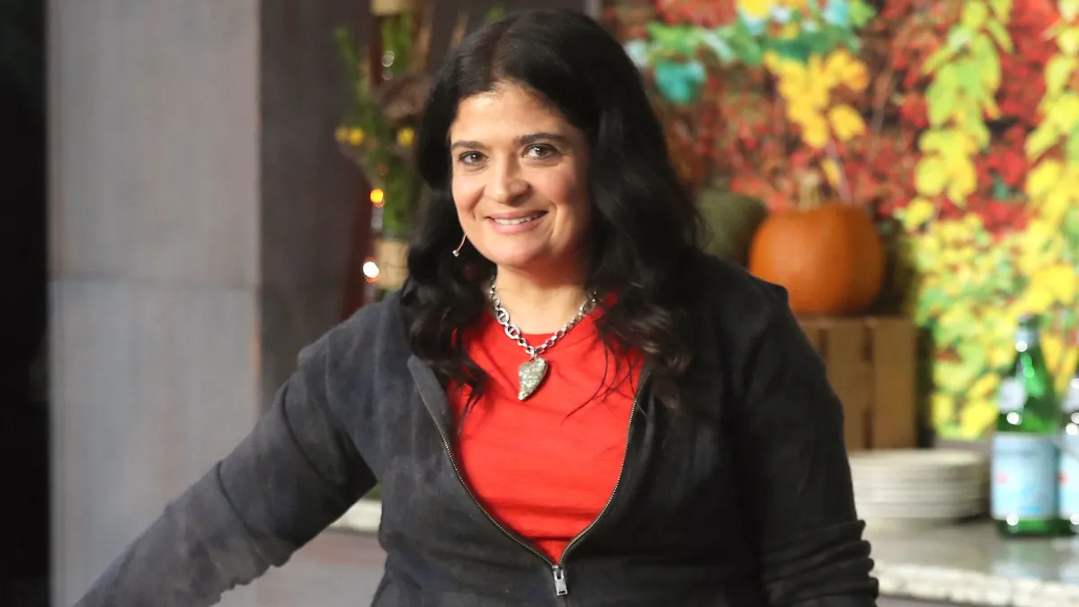 Chef Alex Guarnaschelli Deviled Egg Recipe