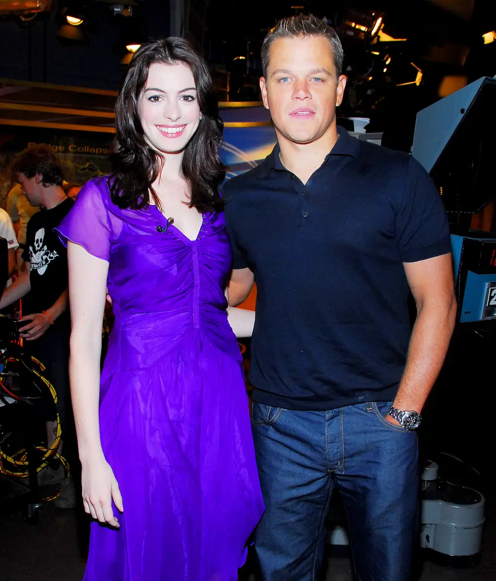 Anne-Hathaway-Matt-Damon