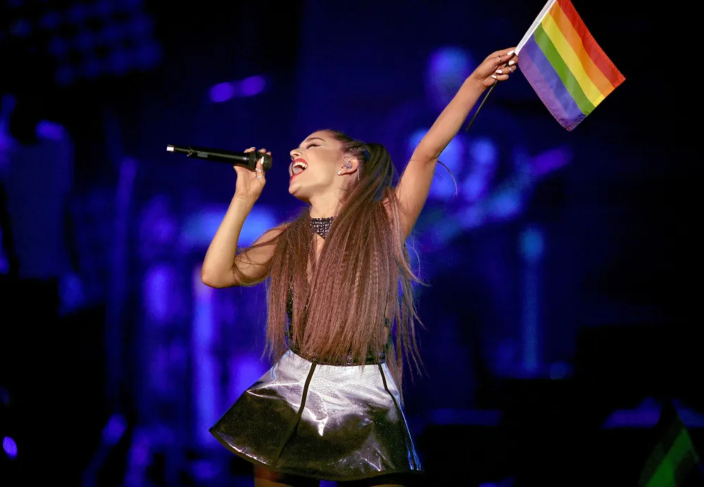 Ariana Grande Says She Doesn't 'Feel the Need&rsquo; to Label Her Sexuality After Fans Speculate She's Bisexual