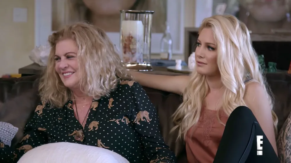 Heidi Montag Comforts Spencer Pratts Mom Youtube