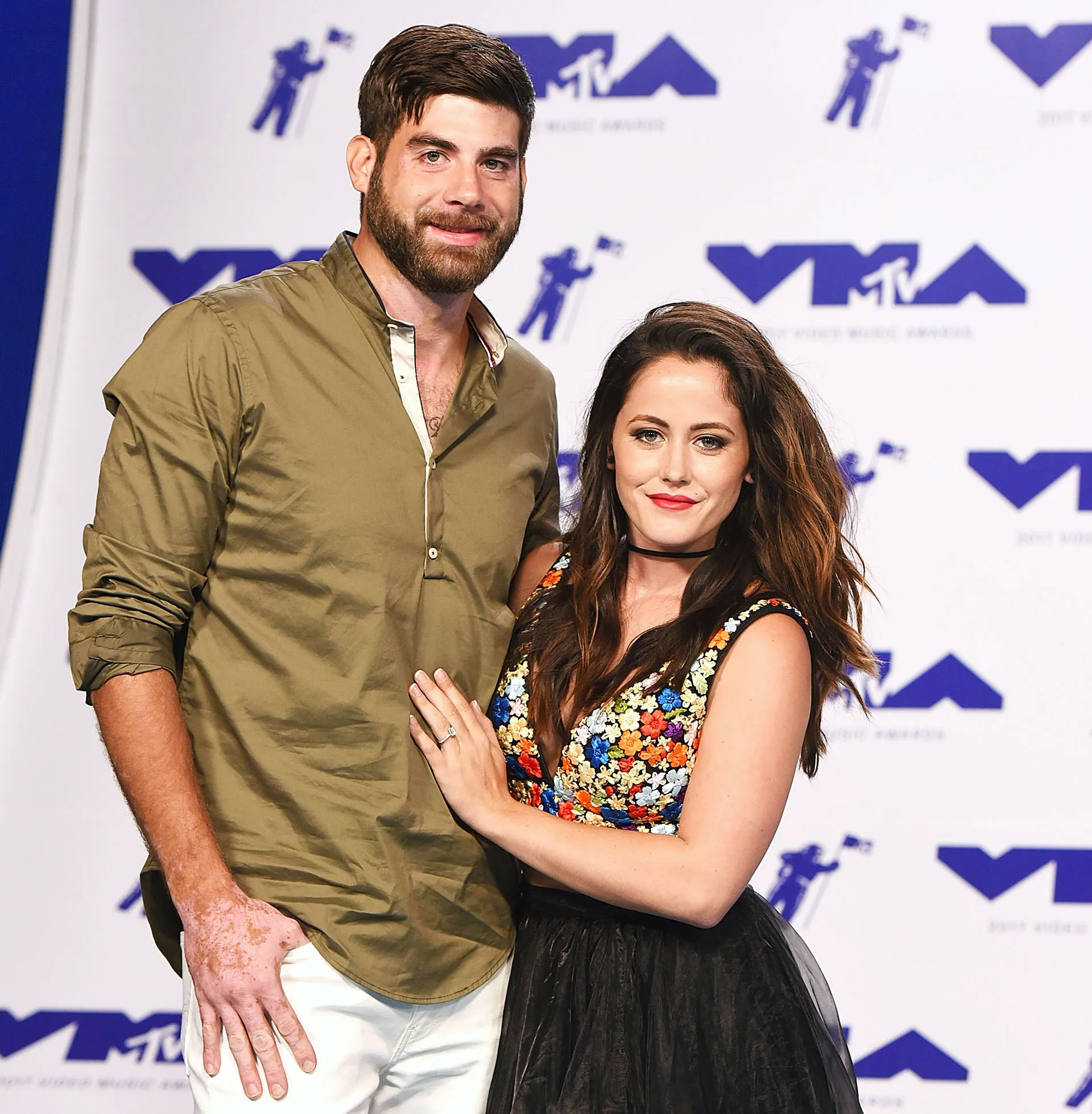 Jenelle Evans David Eason Split Cryptic Posts