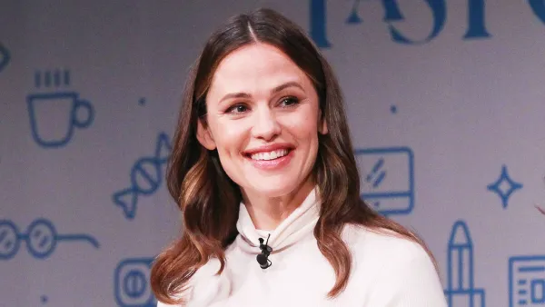 Jennifer Garner Announces Memoir ‘Bless Your Heart,’ But It Might Be an April Fools’ Day Joke