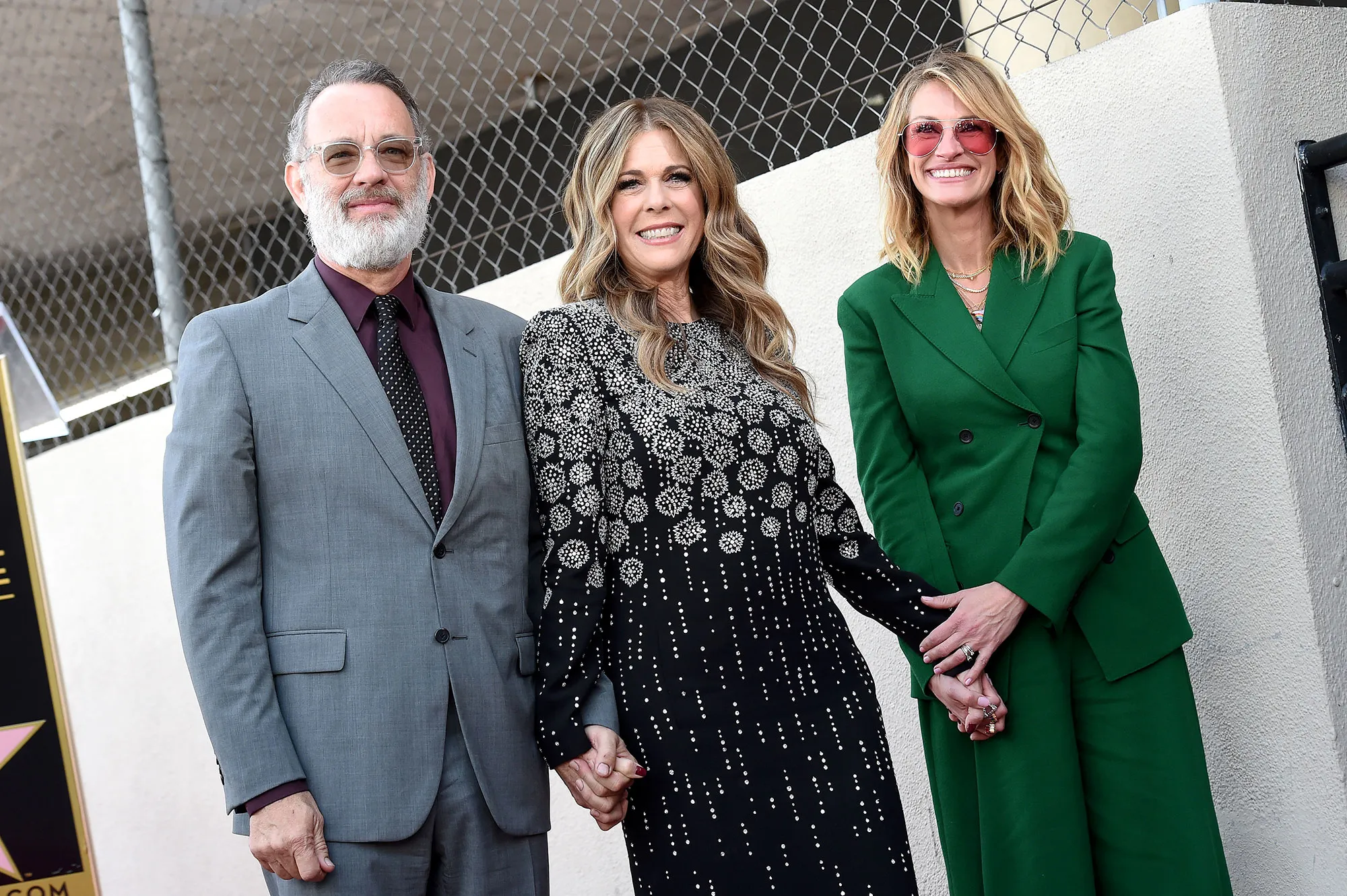 Julia Roberts Calls Tom Hanks ‘Super Hot’: ‘Now Everybody Knows’