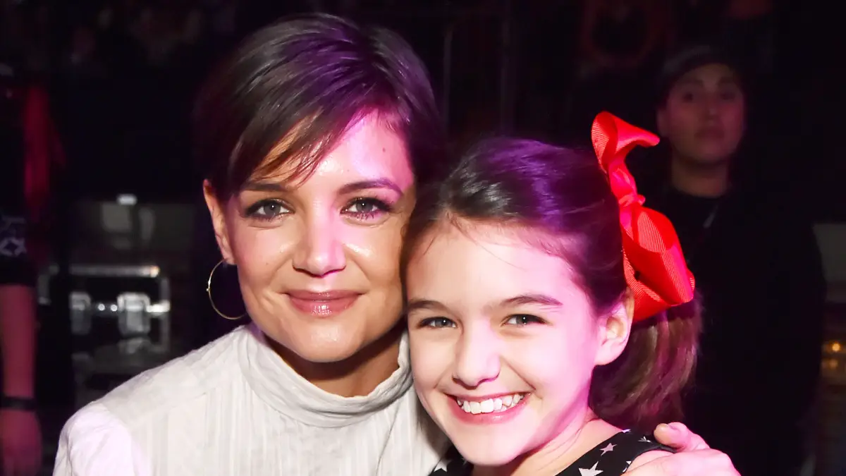 Katie Holmes Celebrated Suri Birthday in Paris