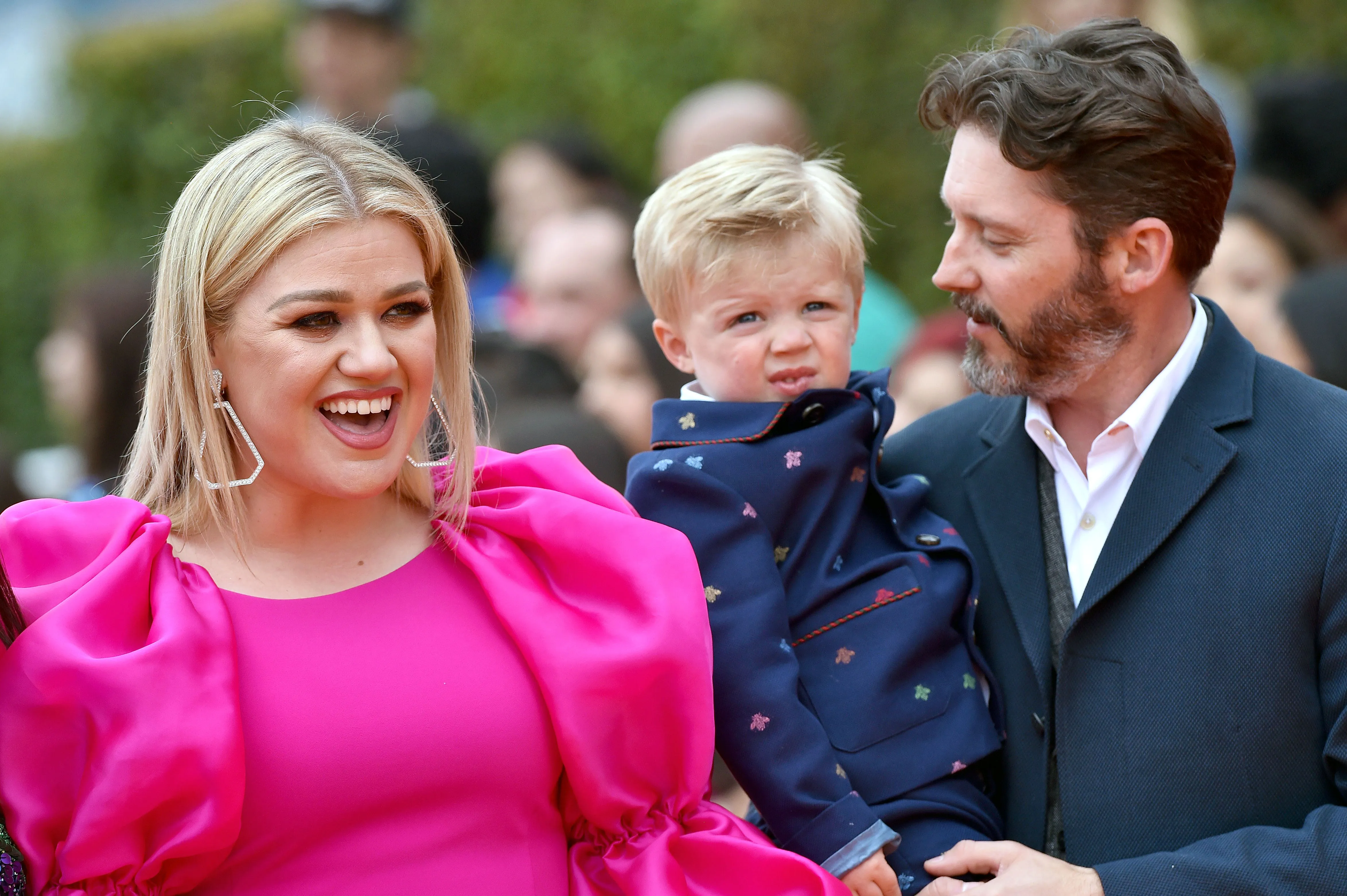Kelly Clarkson Brings Her Kids to the 'UglyDolls' Premiere
