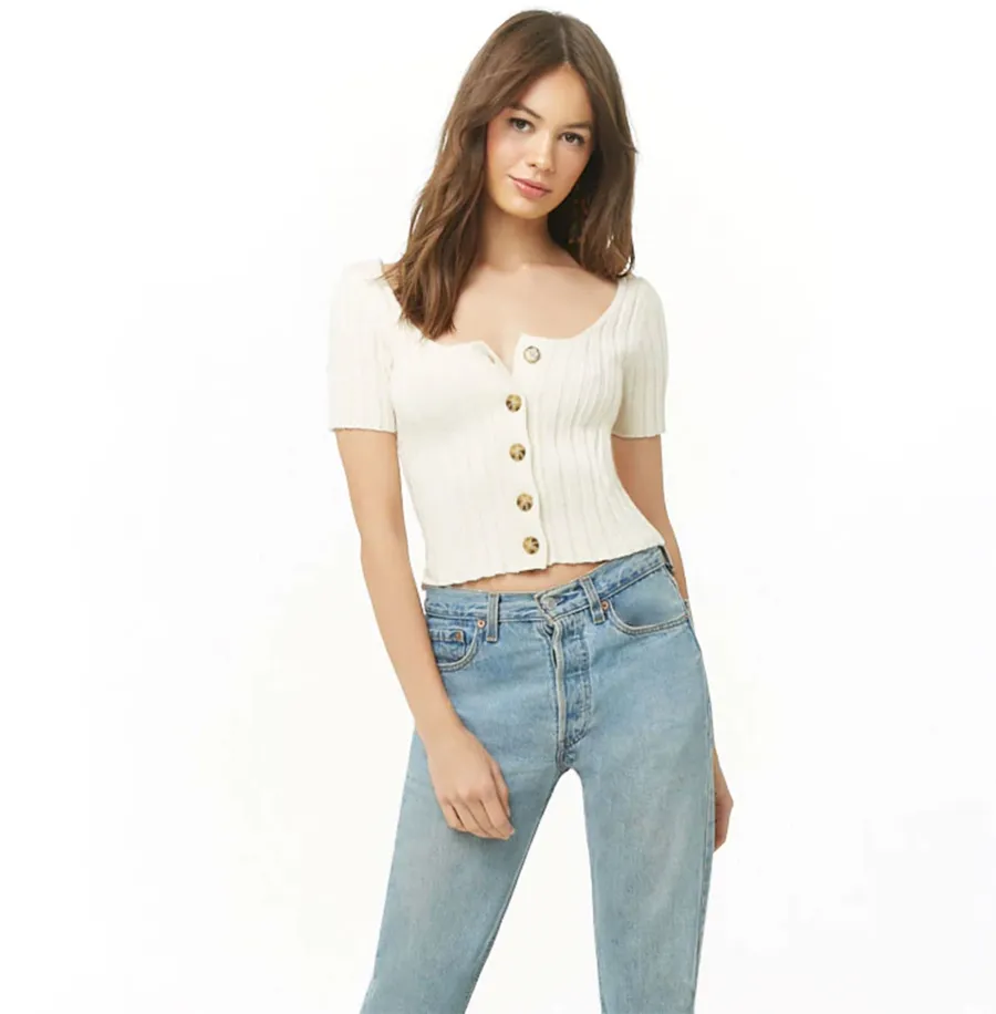 Kendal Jenner Is Bringing Back the Cropped Cardigan ‹ and So Can You