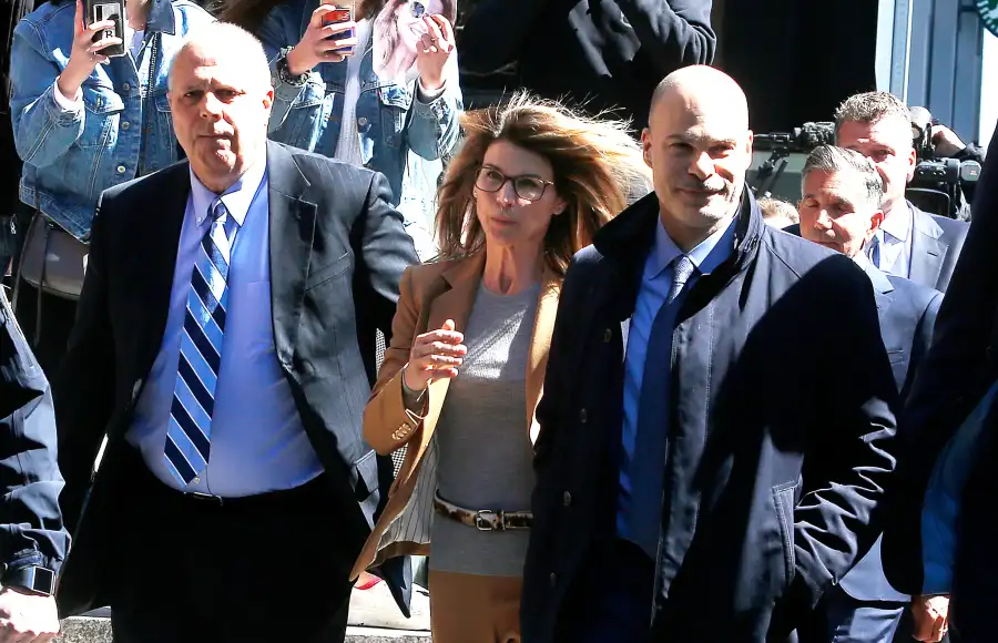 Lori Loughlin Appears in Federal Court Amid College Admissions Scandal