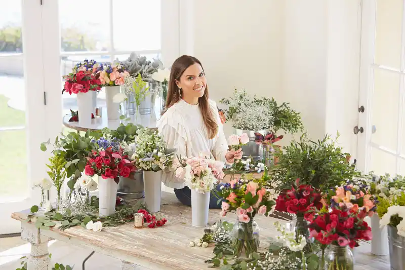 Monique Lhuillier and Bouqs