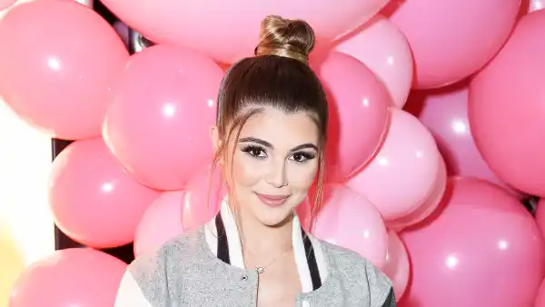 Olivia Jade Friends Surprised College Admissions Scandal