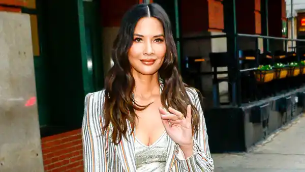 Olivia Munn Fashion Bloggers Go Fug Yourself