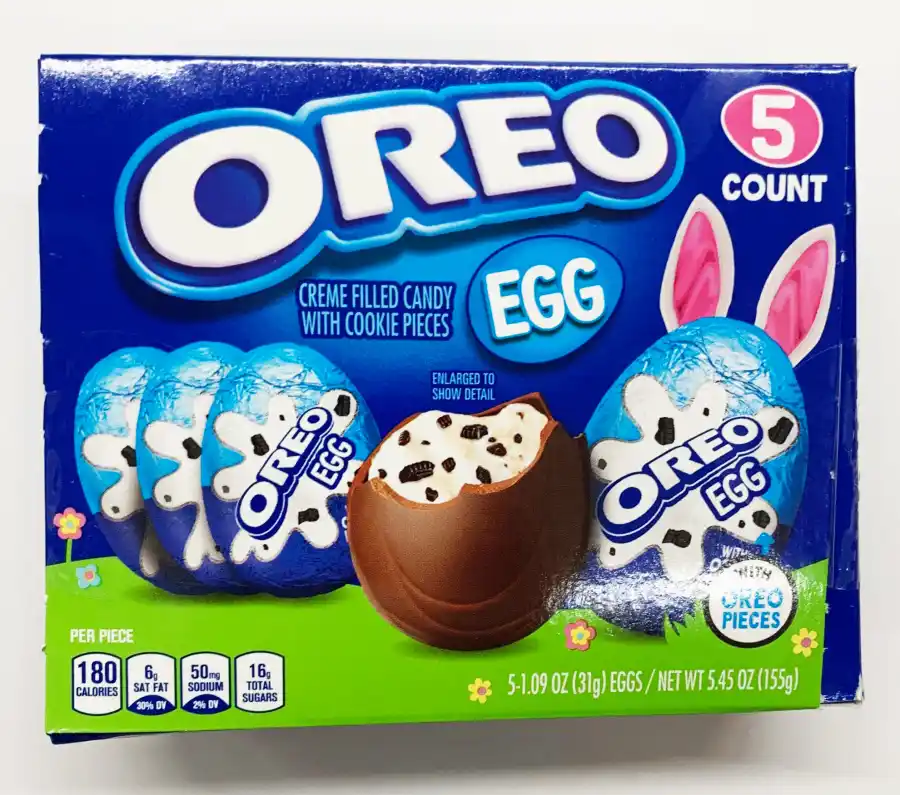 Oreo-Creme-Filled-Eggs-With-Cookie-Pieces