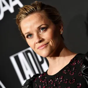 Reese Witherspoon dog nash