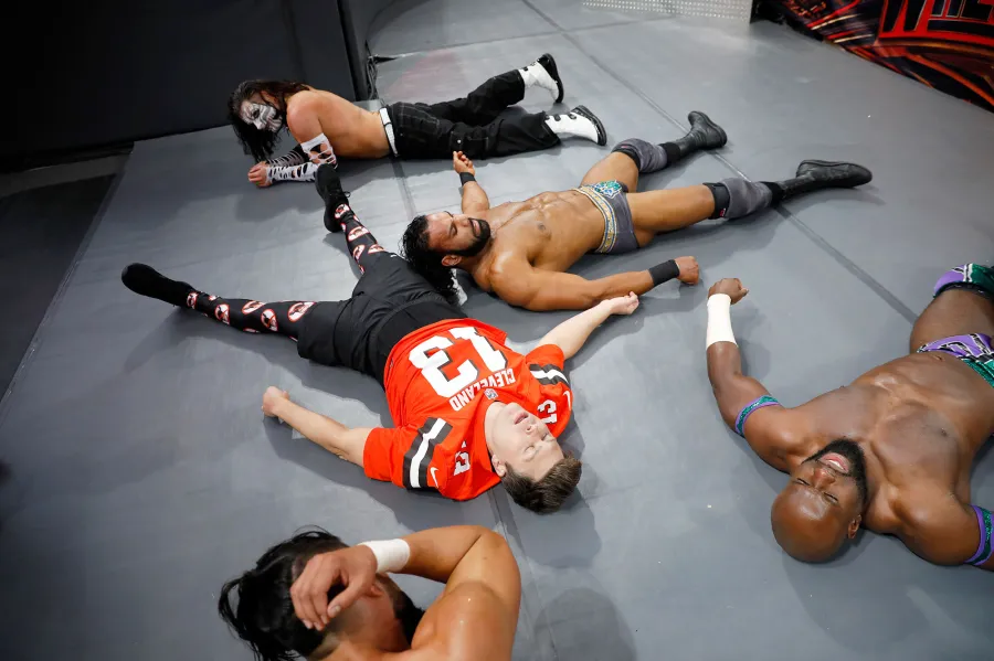 Saturday Night Live's Colin Jost and Michael Che Make WWE Debut