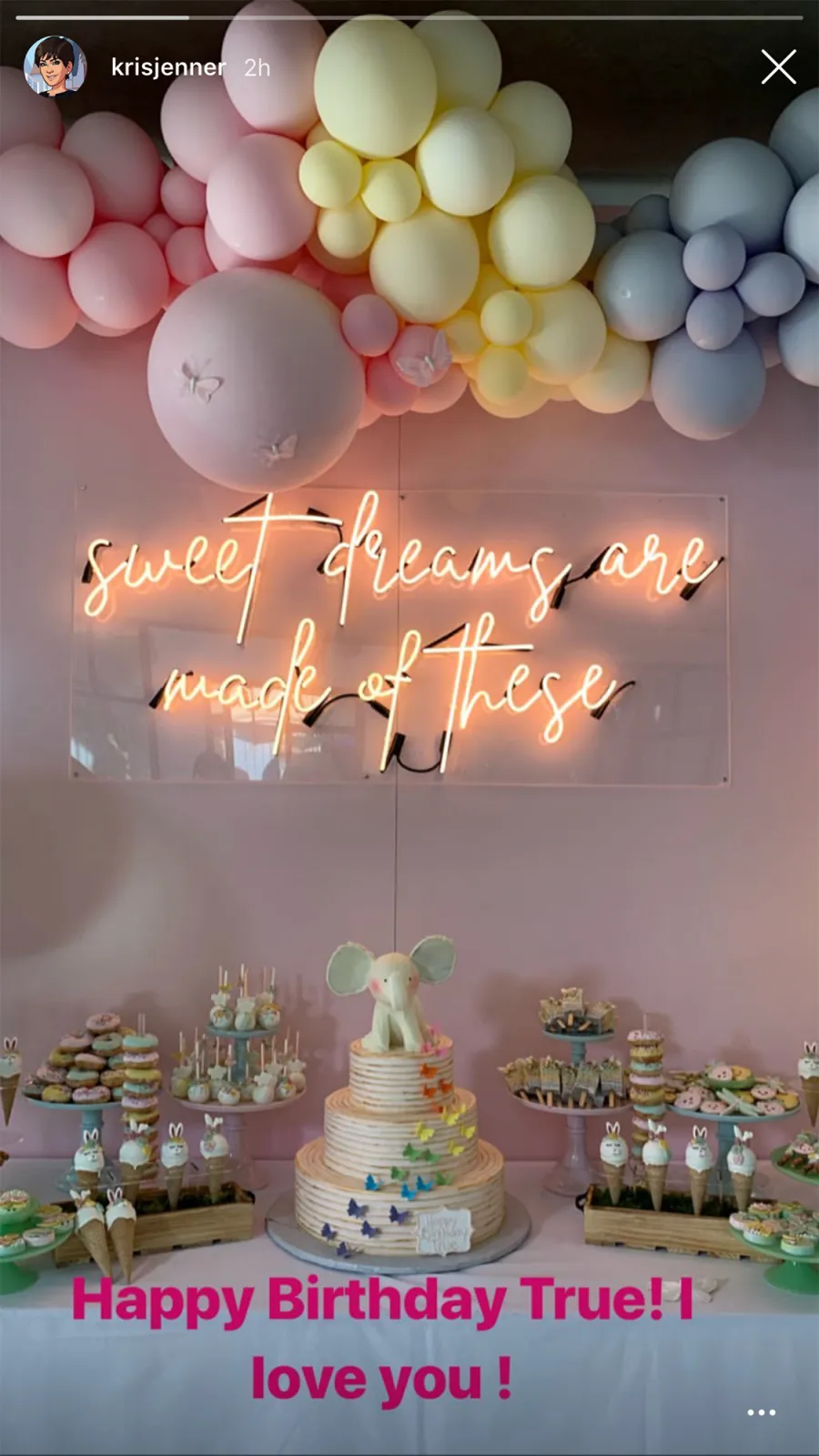 True Thompson Birthday Food