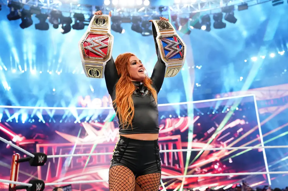 WWE Becky Lynch Slams Ronda Rousey