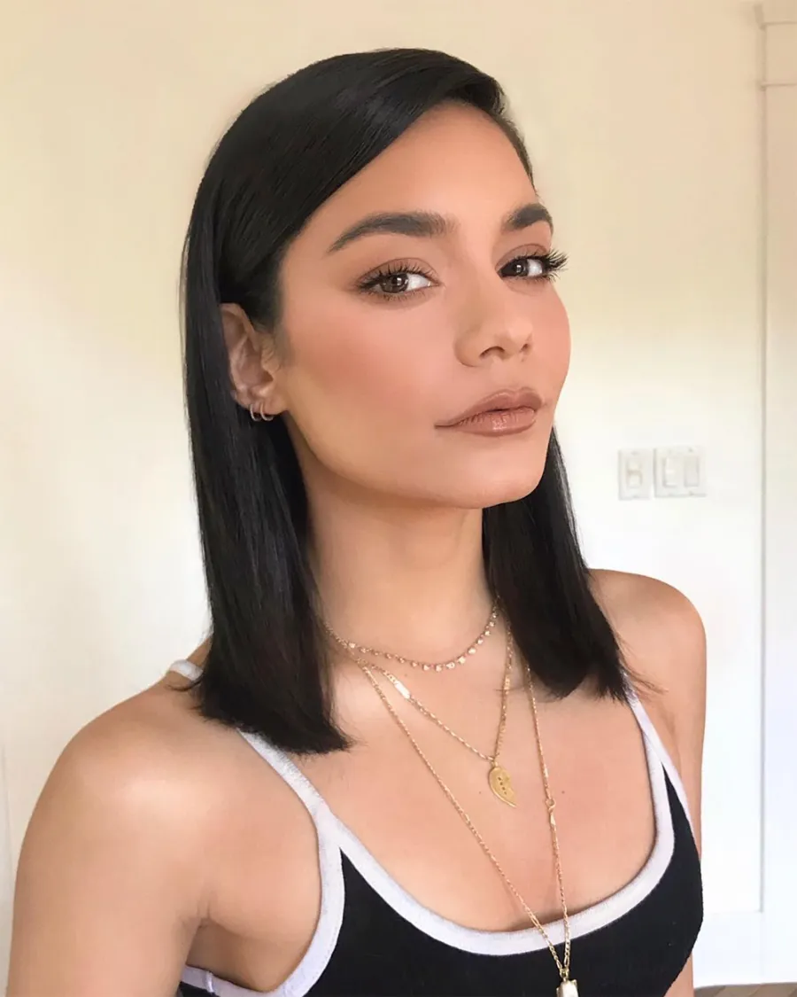 Vanessa Hudgens’ Metallic Mouth coachella makeup