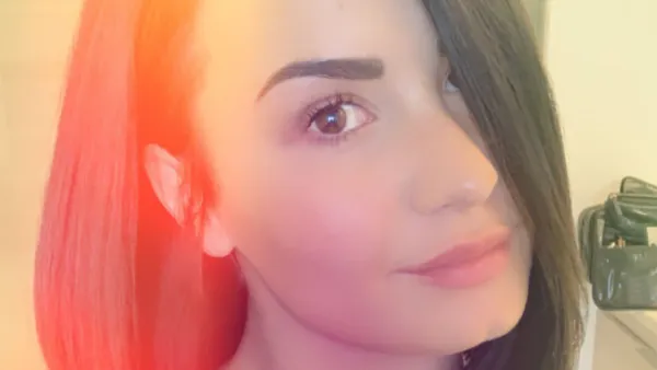 Demi Lovato haircut short
