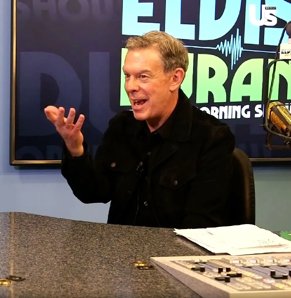 Elvis Duran Jokes About Wedding