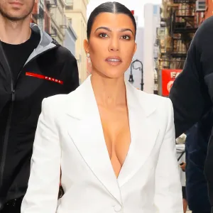 Kourtney Kardashian¹s Go-to Lip Scrub Is Already in Your Pantry