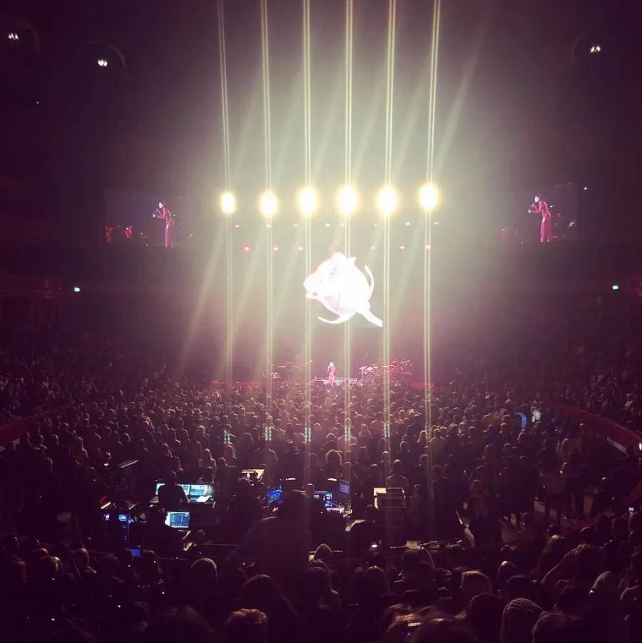 Going-Public-Jessie-J-Channing-Tatum