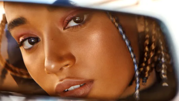 Amandla Stenberg Fenty Beauty by Rihanna