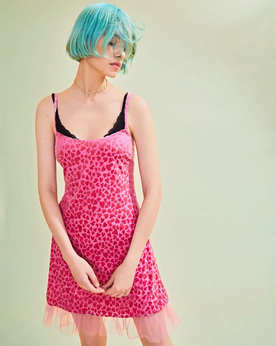 Betsey Johnson Recreated 1997 Looks Urban Outfitters