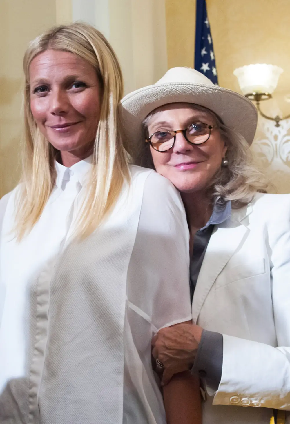 Blythe Danner Calls Gwyneth Paltrow a &lsquo;Brilliant&rsquo; Parent