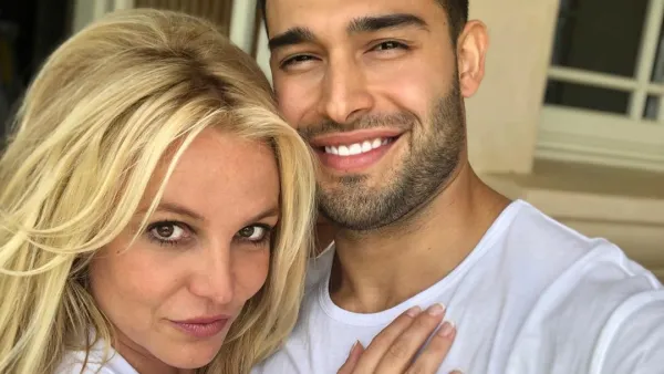 Britney Spears Gushes Over Her Boyfriend Sam Asghari