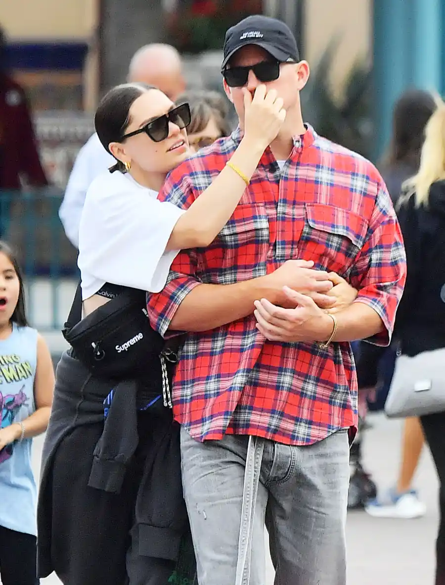 Channing Tatum Jessie J Disneyland Date PDA
