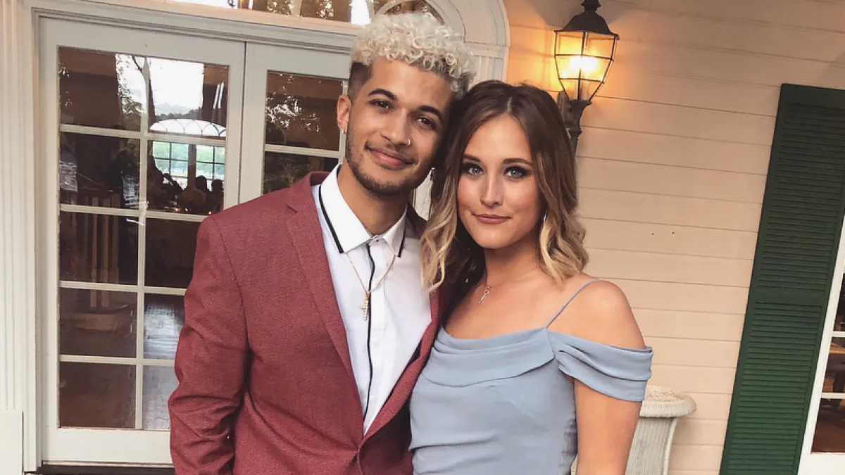 Dancing With the Stars’ Jordan Fisher Is Engaged to Longtime Love Ellie Woods