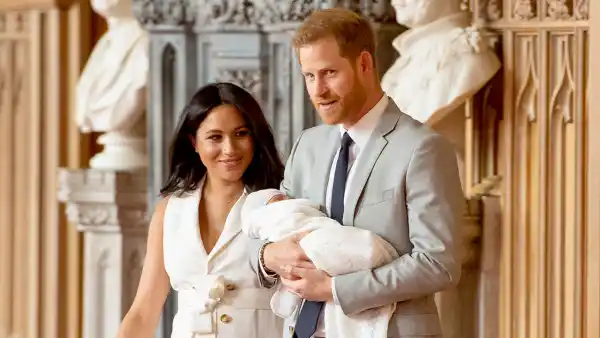 Duchess-Meghan-Stepped-Out-for-the-First-Time-Since-Giving-Birth