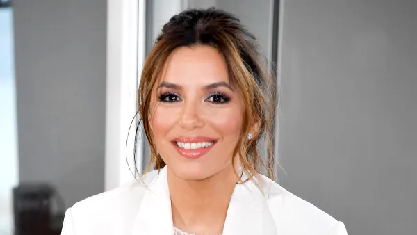 Eva-Longoria-FabFitFun-Charitable-Box