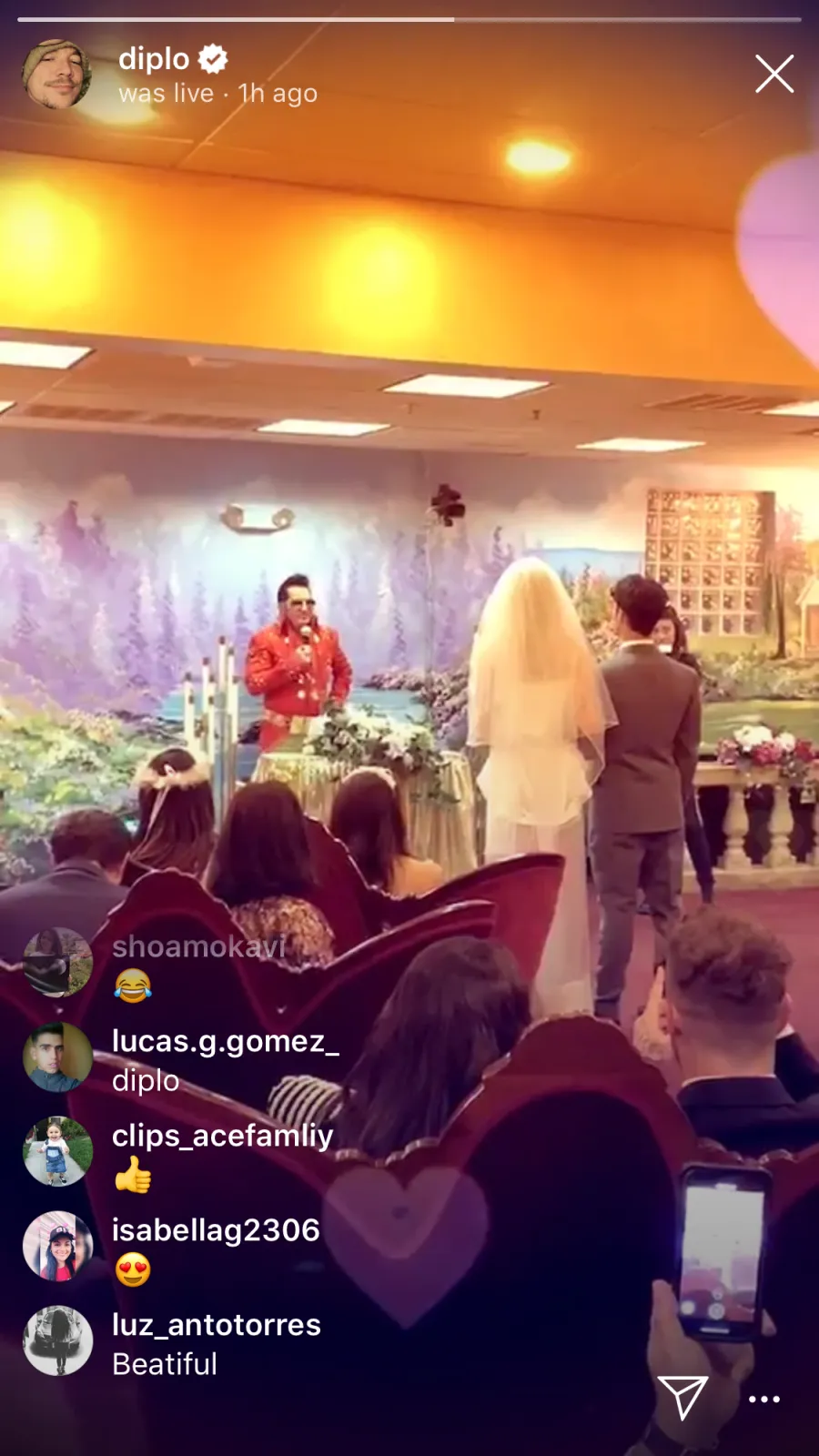 Joe Jonas, Sophie Turner Wed in Surprise Vegas Wedding