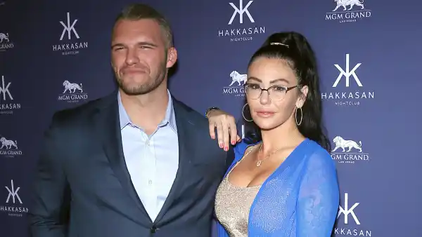 JWoww and Her BF Make Red Carpet Debut in Vegas, Party at Nightclubs